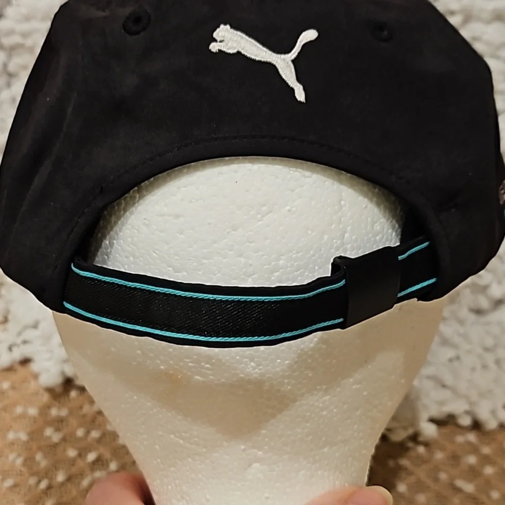 Mercedez-Benz Hat - Picture 9 of 16
